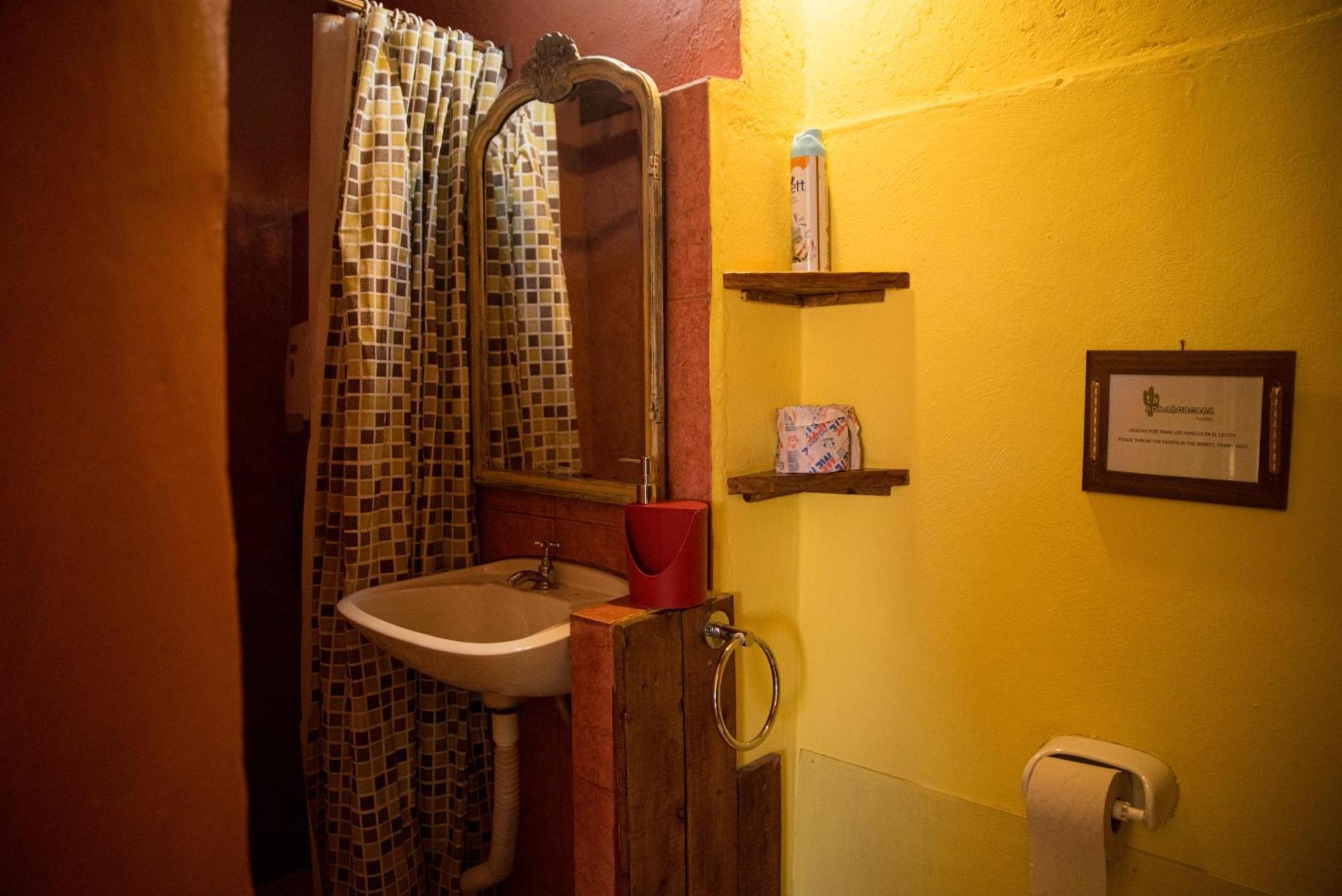 Hostel La Humahuacasa Экстерьер фото